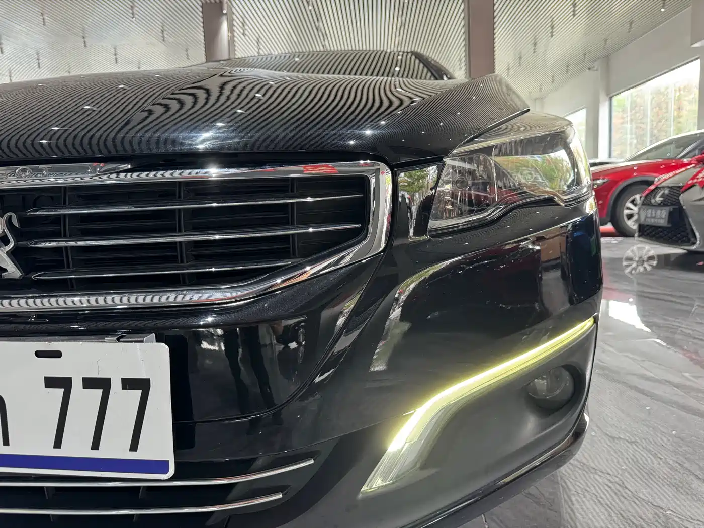 Peugeot 508 2015 1.6THP Auto Comfort Edition фото 27