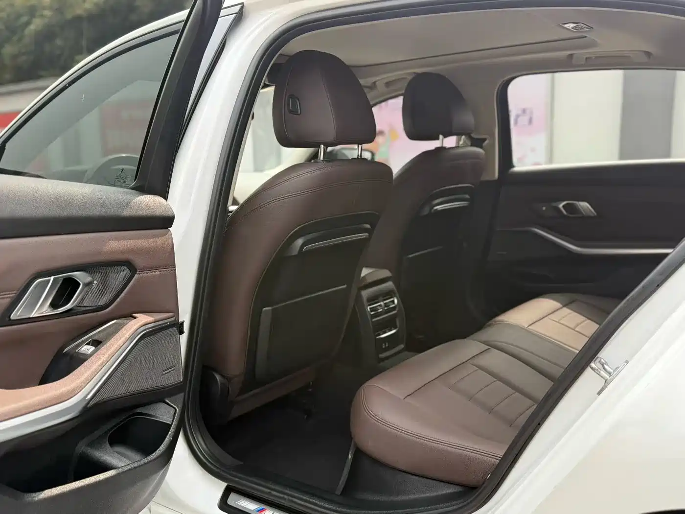 BMW 3 Series 2020 325Li M Sport Black Night Package фото 6