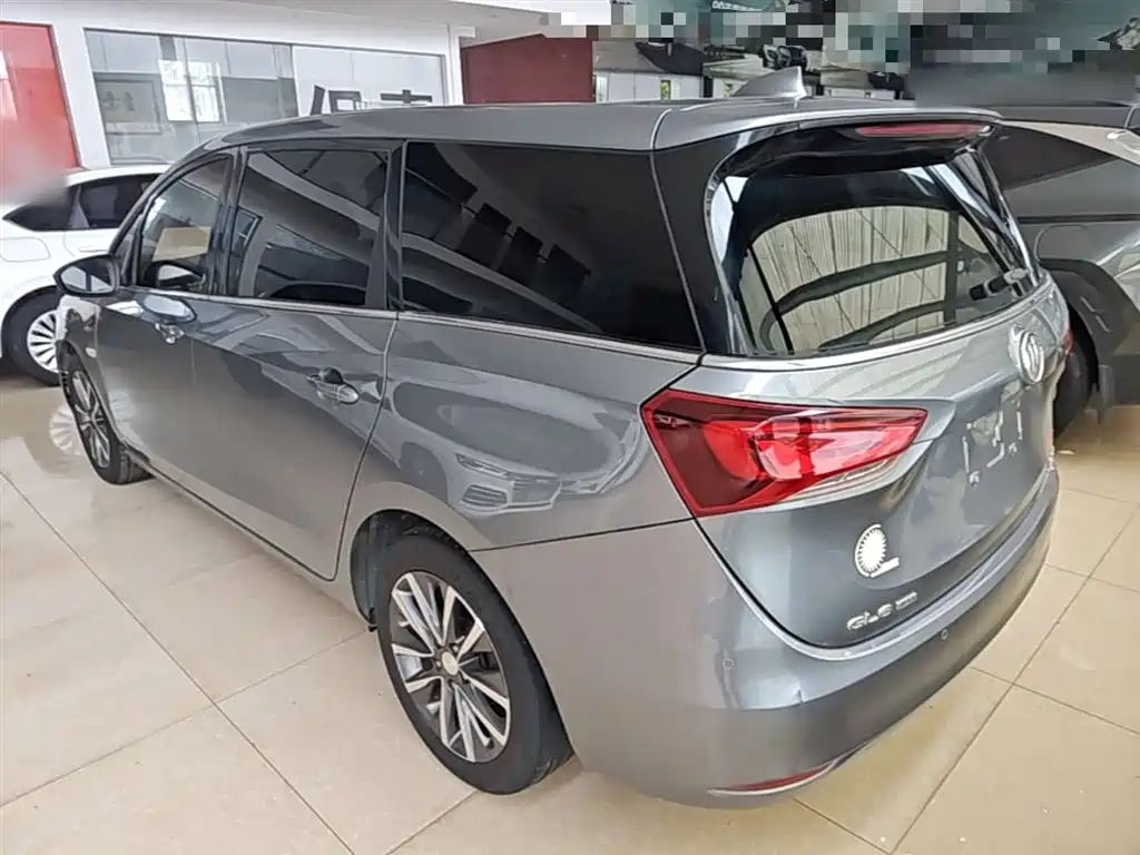 Buick GL6 2018 18T 6-Seater Premium фото 5