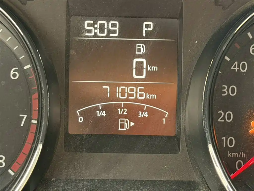 Volkswagen Bora 2016 Model 1.6L Automatic Comfort фото 7