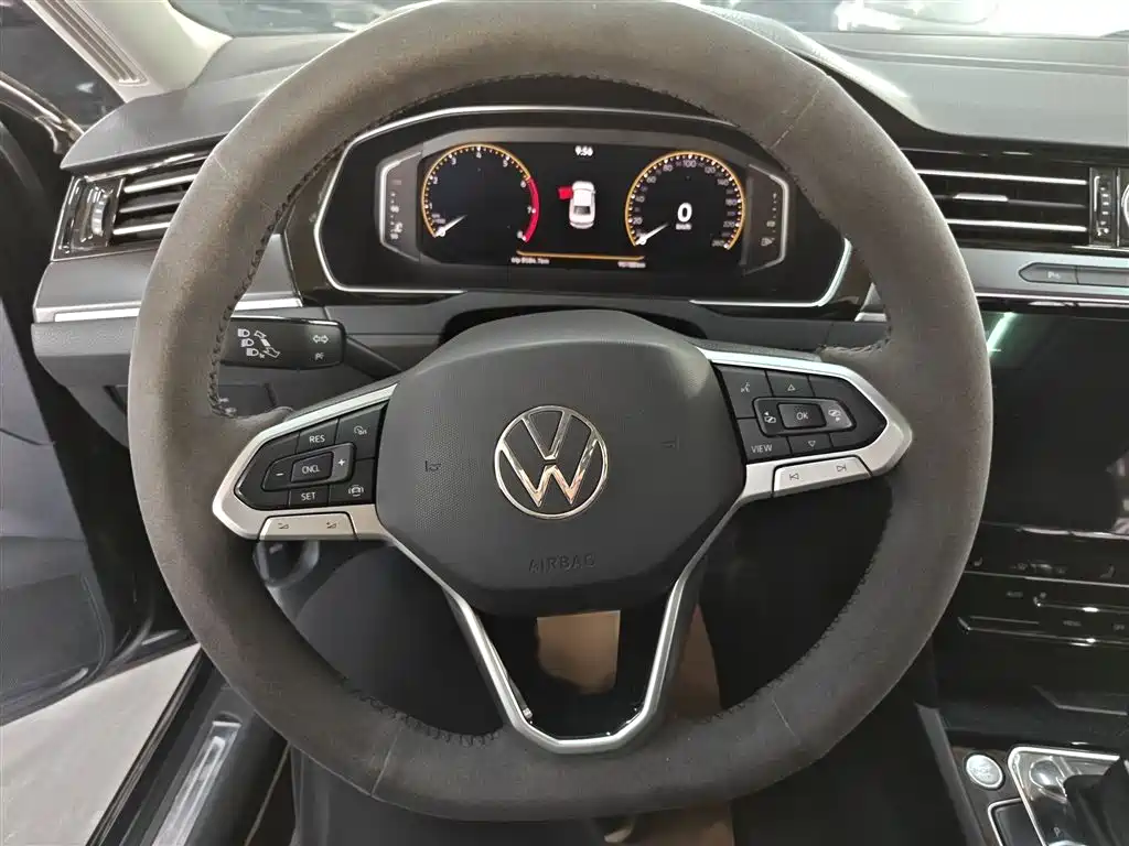 Volkswagen Magotan 2020 330TSI DSG Luxury фото 15