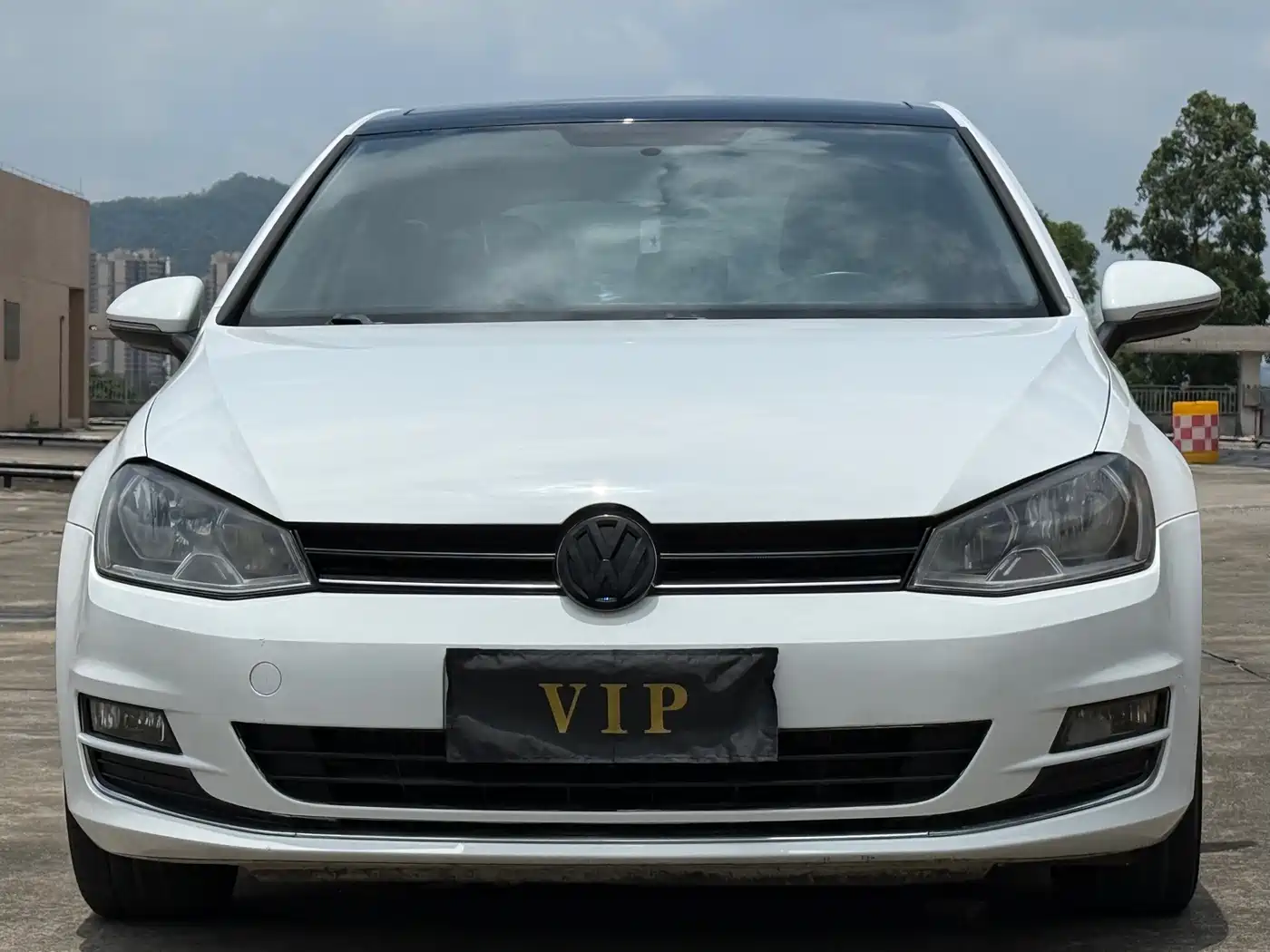 Volkswagen Golf 2016 230TSI Automatic Comfort фото 2