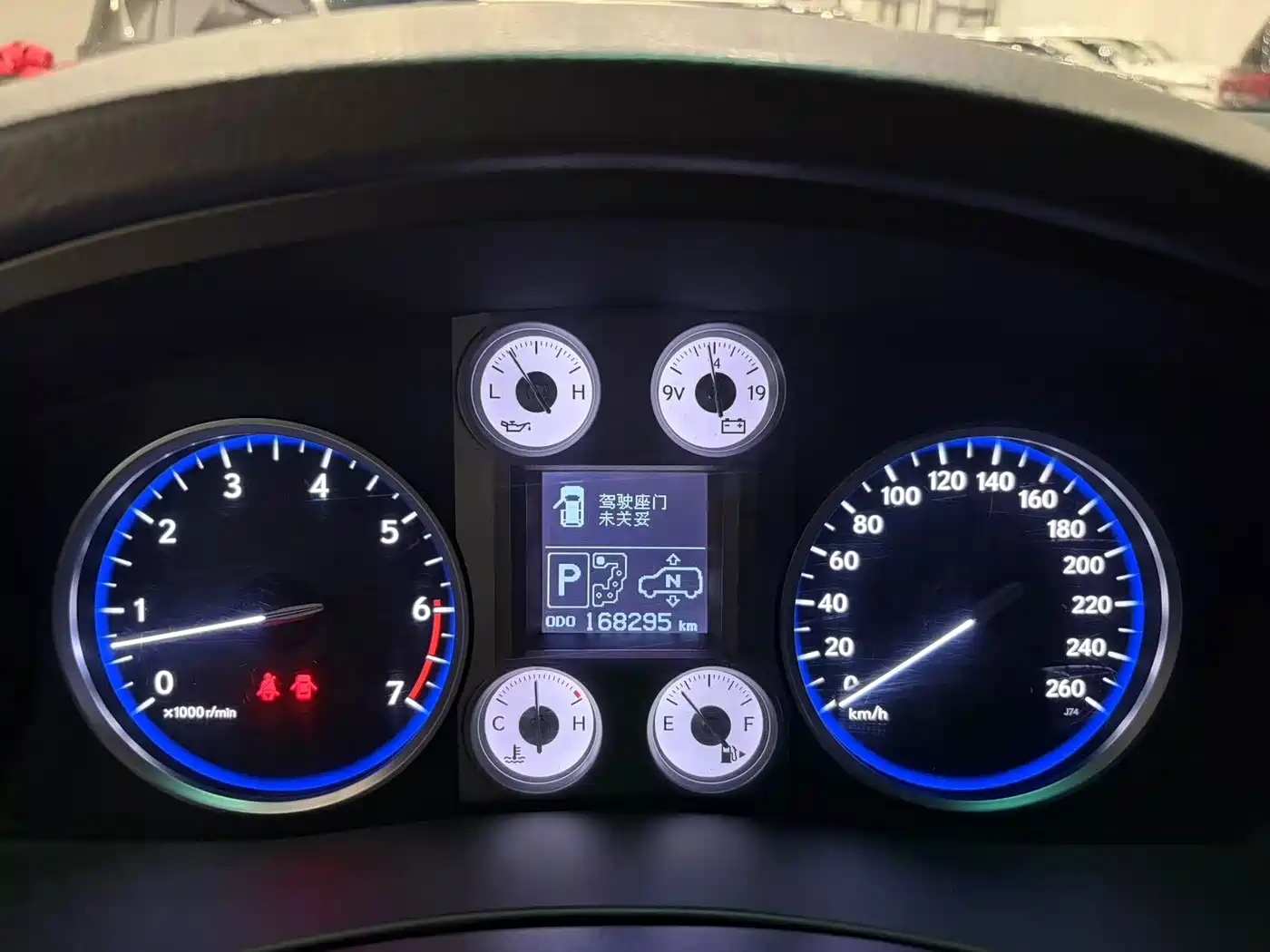 Lexus LX 2011 2009 570