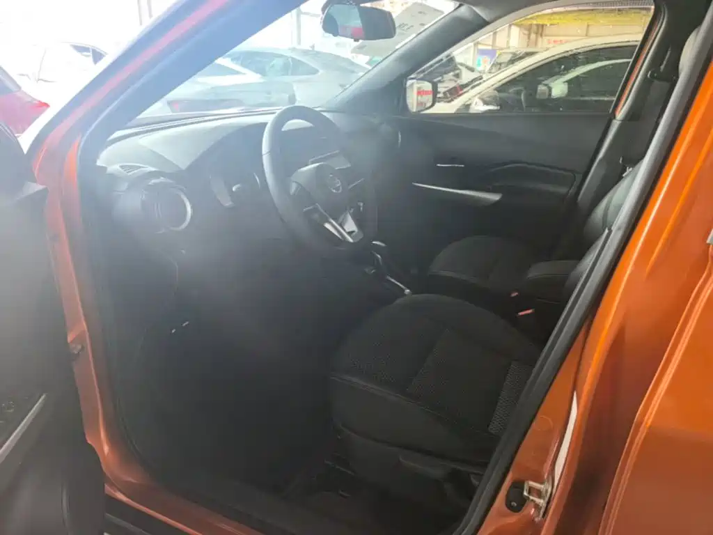 Nissan Kicks 2018 2017 1.5L CVT Smart Edition