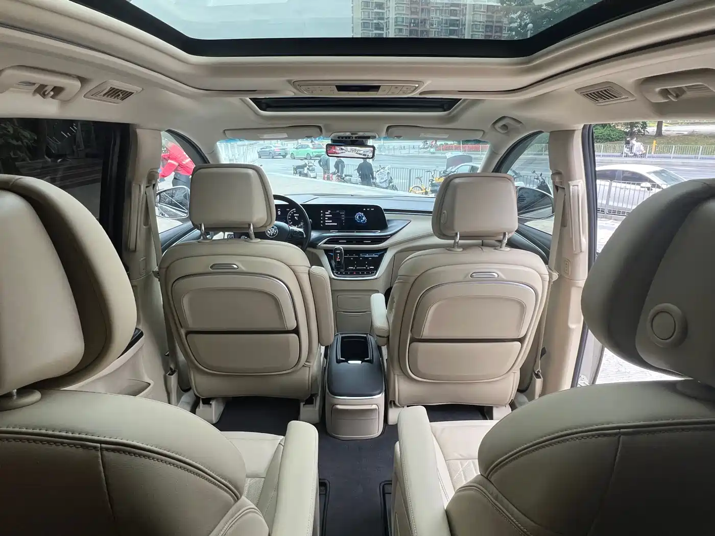 Buick GL8 2022 ES Landmark 653T Flagship фото 12