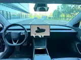 Photo 11 - Tesla Model 3