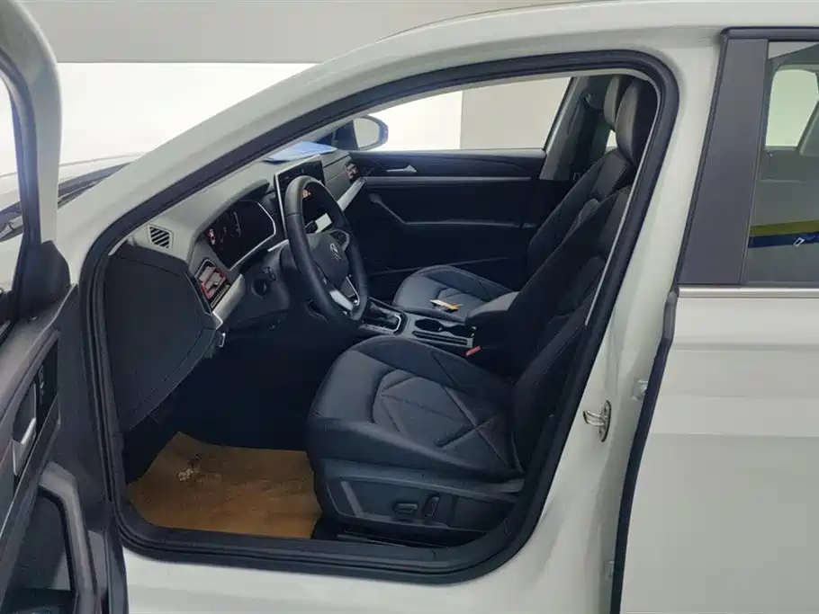 Volkswagen Lavida 2024 Model 300TSI DSG Starlight Leading Edition фото 9
