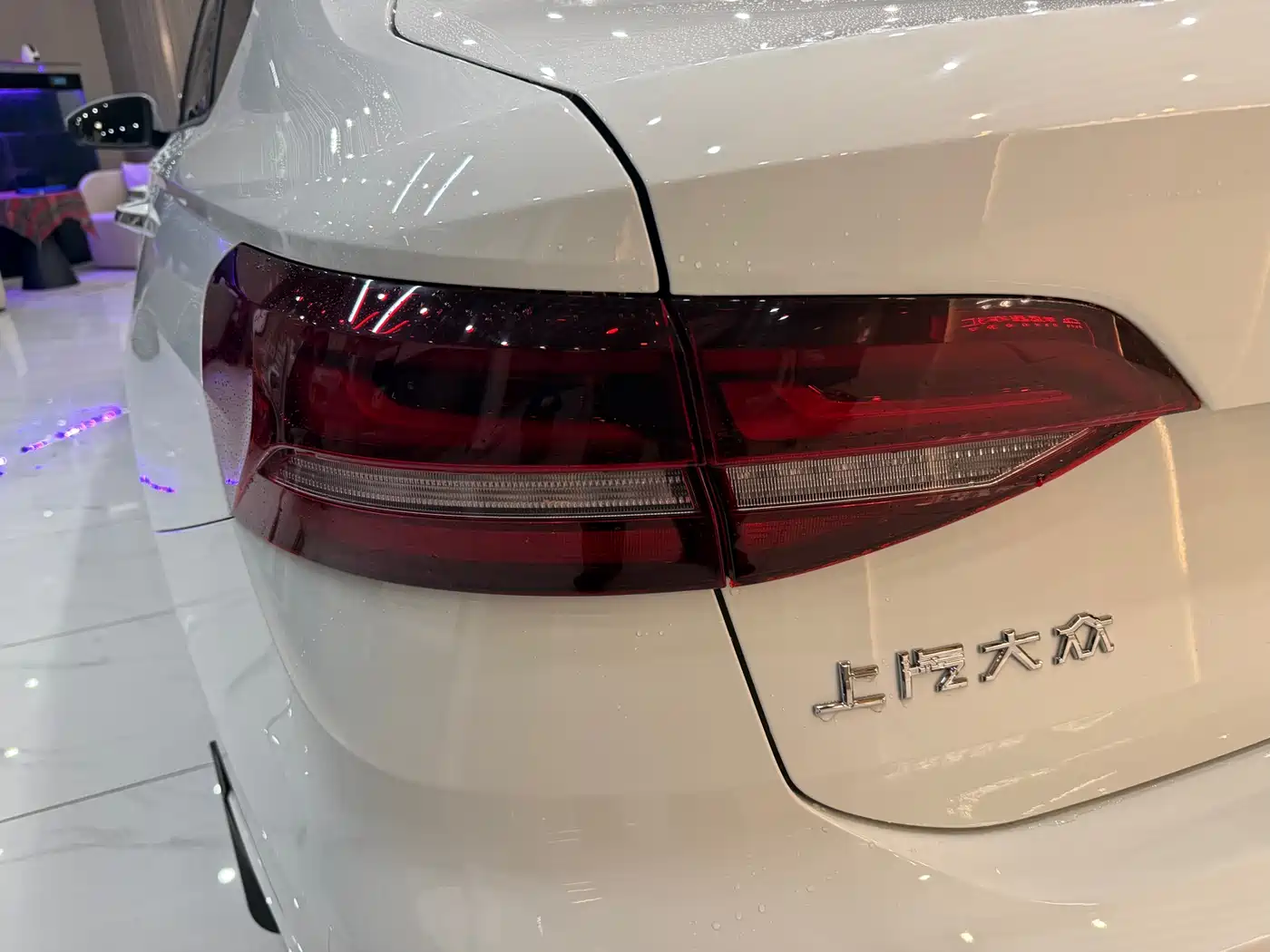 Volkswagen Lavida 2023 1.5L Automatic Starlight 5 Million Edition фото 9