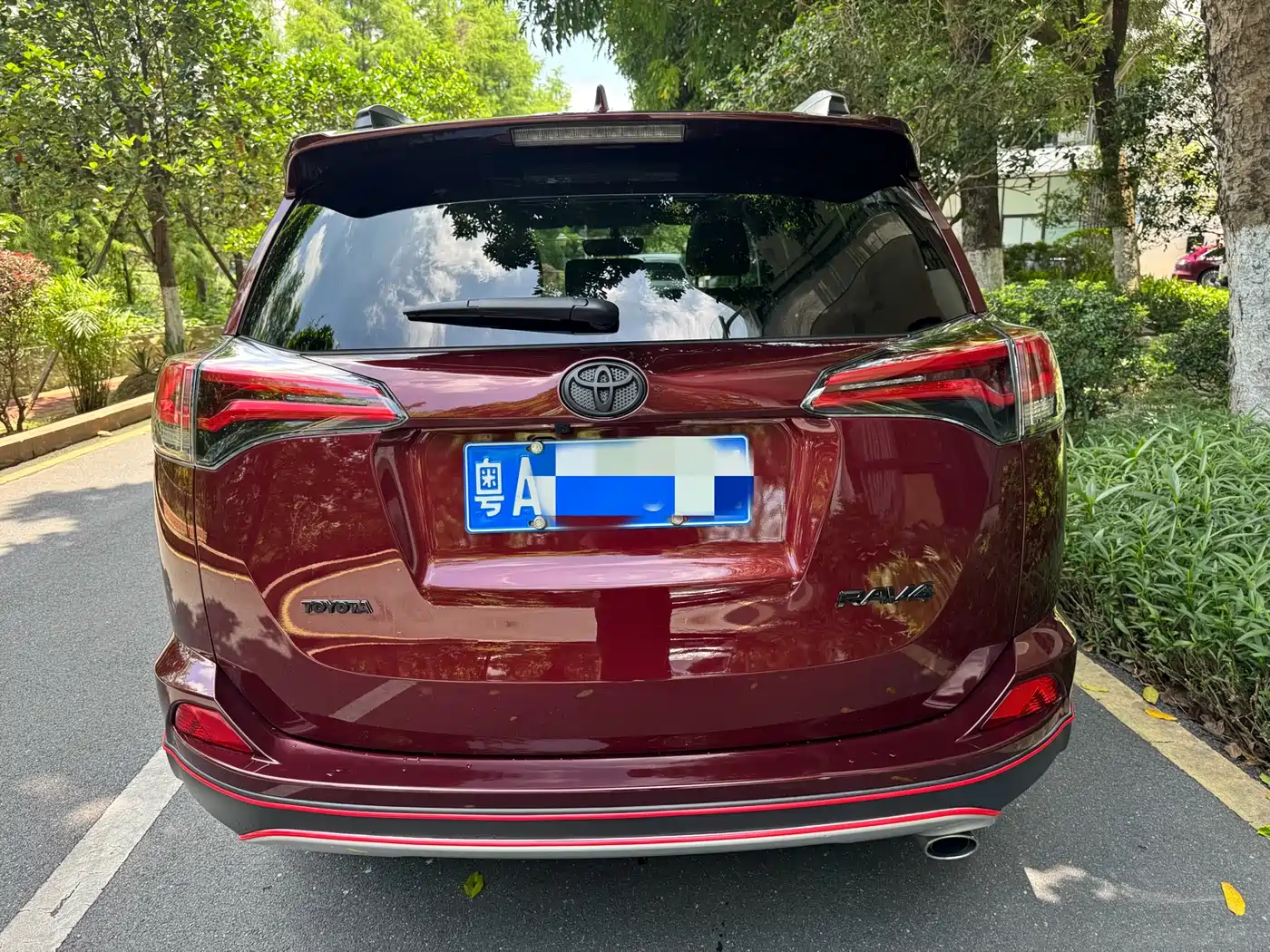 Toyota RAV4 Rongfang 2016 2.0L CVT 2WD Smart (China V) фото 5