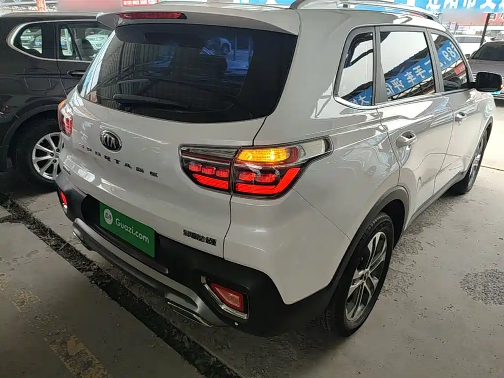 Kia Sportage 2018 2.0L Automatic Smart Luxury (China V) фото 7