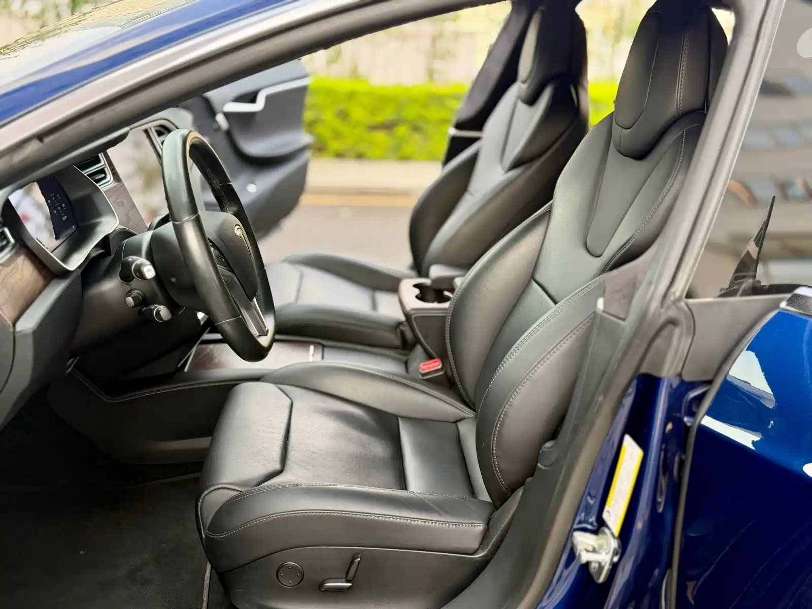 Фото 15 - Tesla Model S