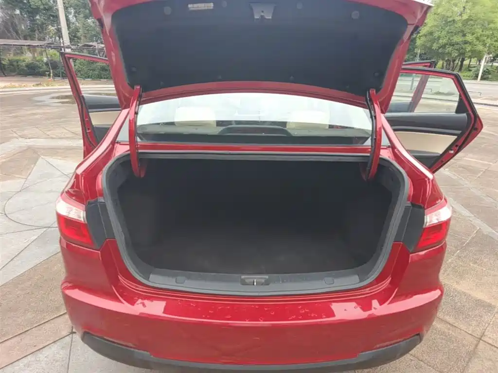 Changan Yuexiang V7 2015 2015 1.6L Automatic Fun Edition China IV