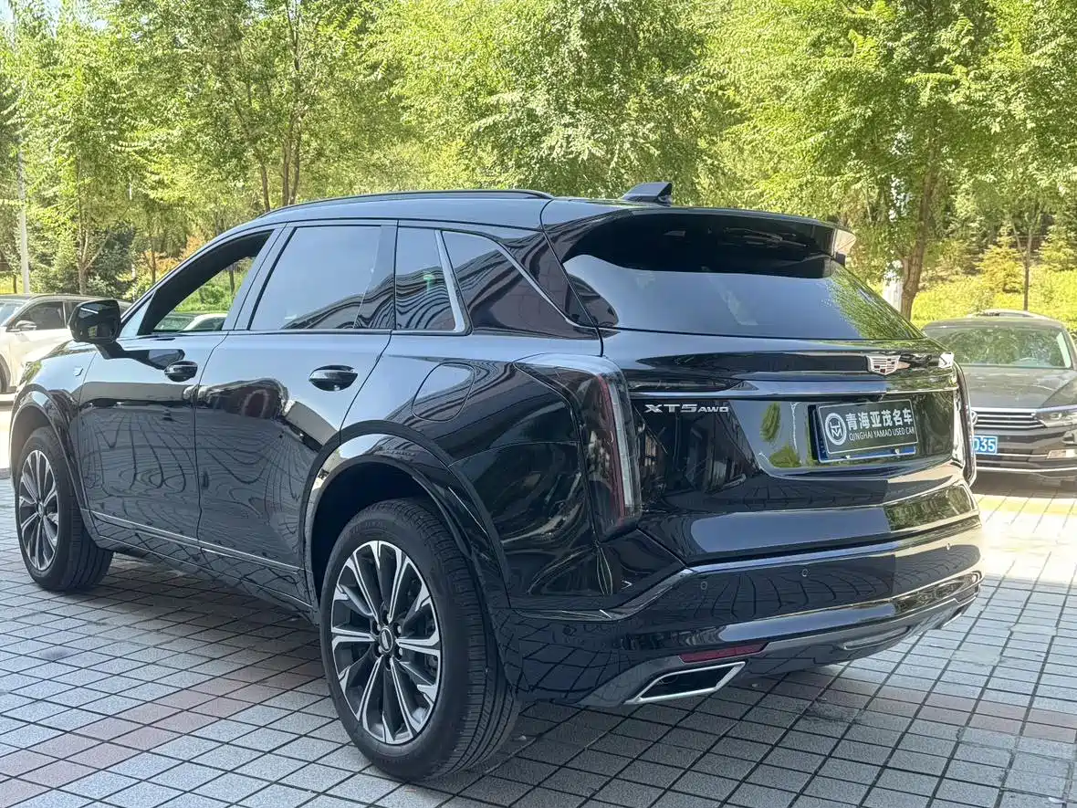 Cadillac XT5 2026 2026 2.0T Luxury Model