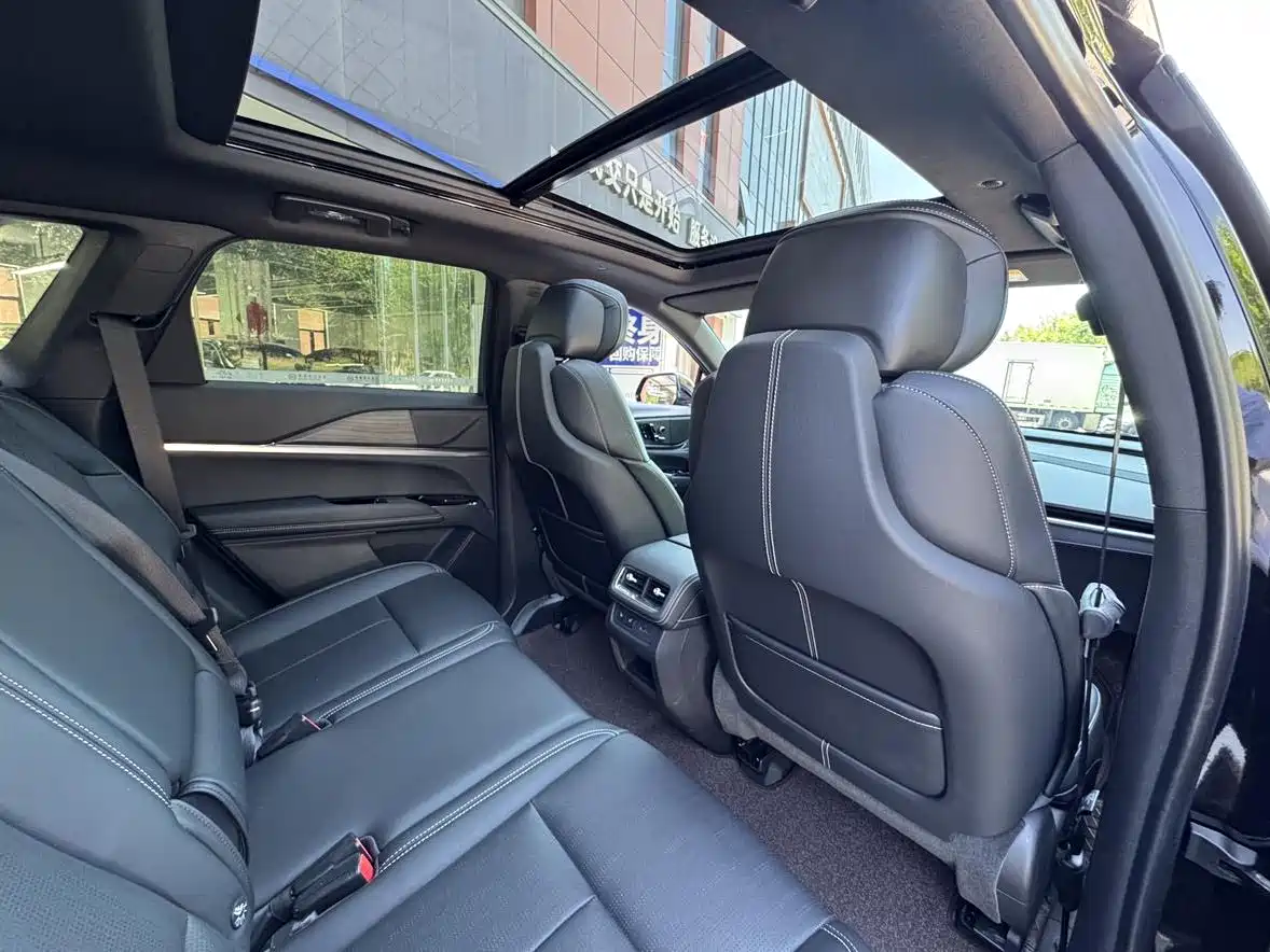 Cadillac XT5 2026 2026 2.0T Luxury Model