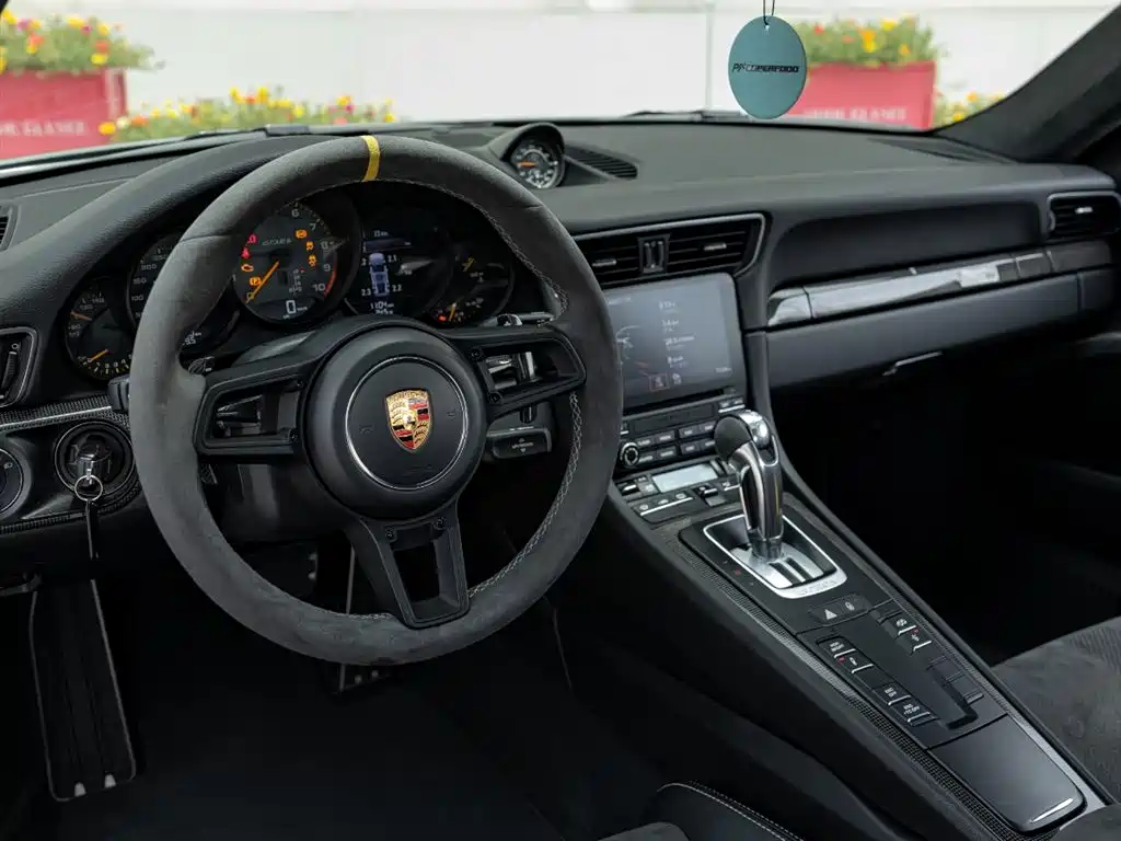 Porsche 911 2018 GT3 RS 4.0L фото 10