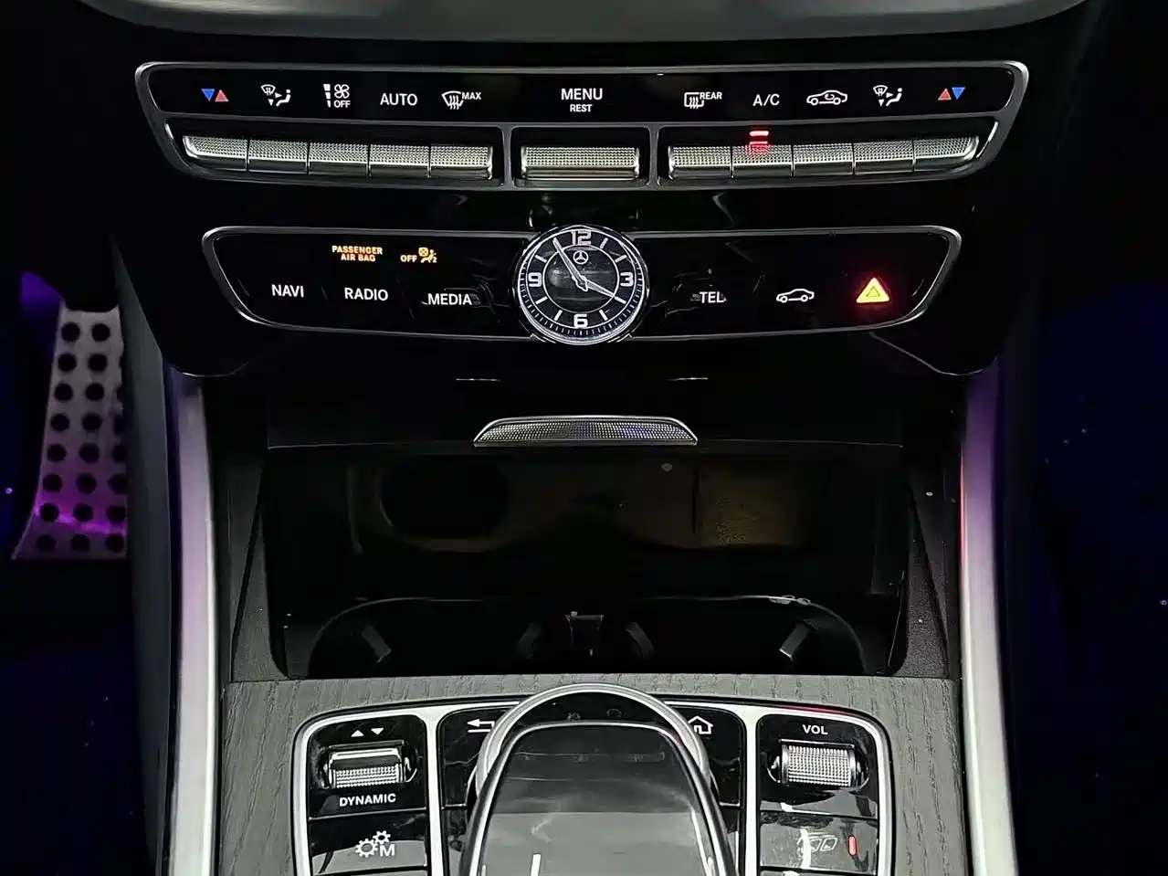 Mercedes-Benz G-Class 2024 G 350 фото 8