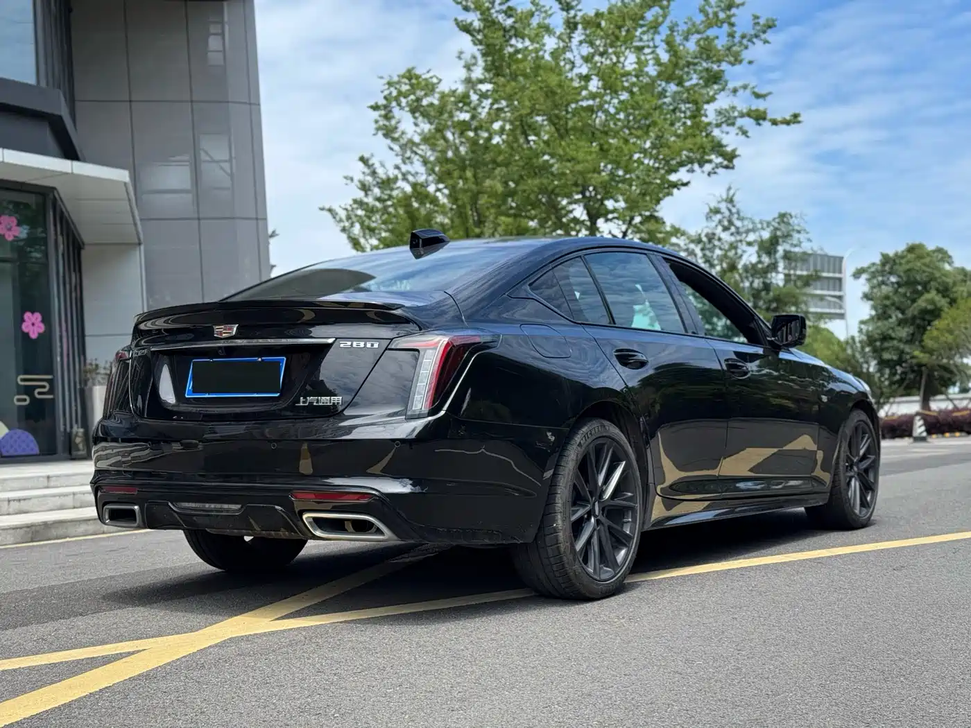 Cadillac CT5 2024 28T Platinum Edition фото 10