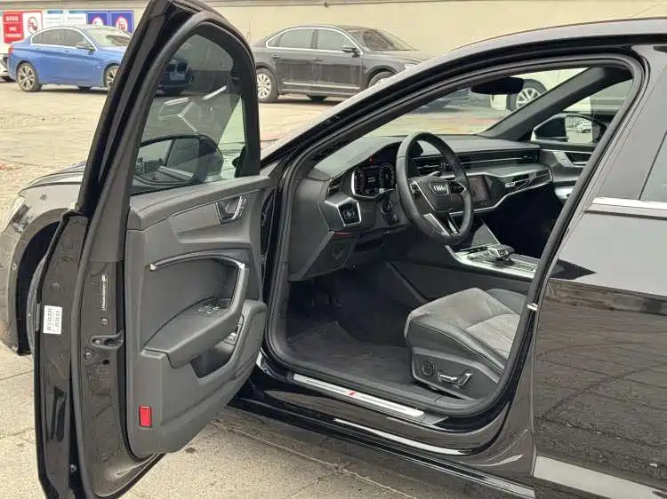 Audi A6L 2024 45 TFSI Premium Dynamic фото 4