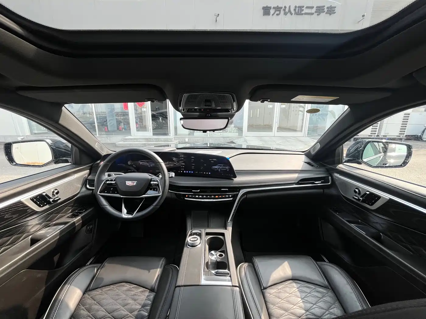 Cadillac CT6 2023 28T Platinum Model фото 19