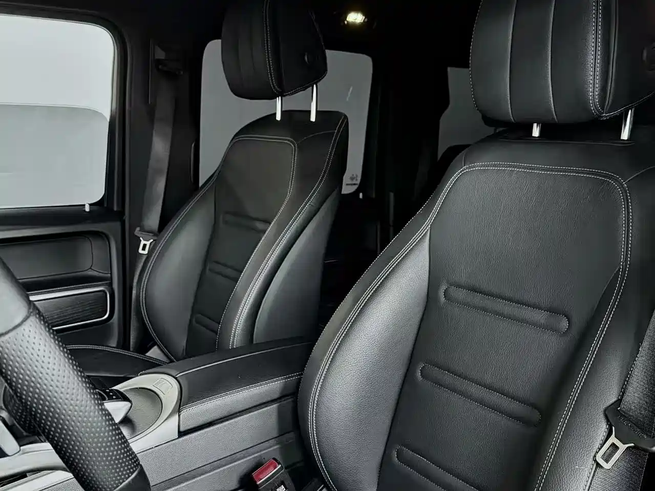Mercedes-Benz G-Class 2024 G 350 фото 6