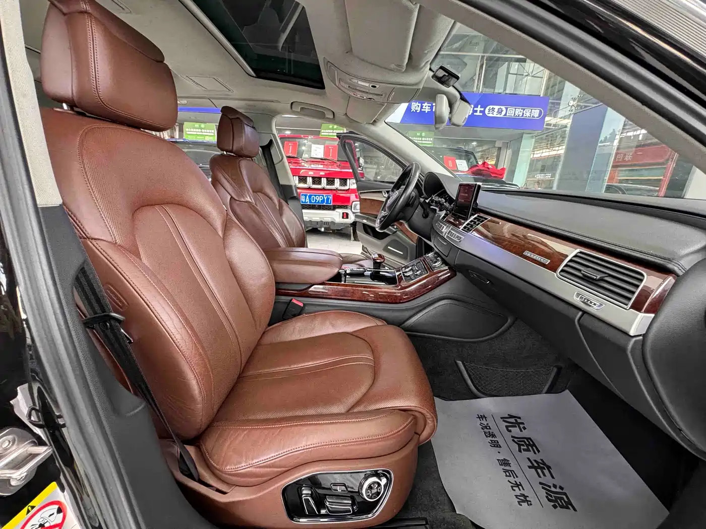 Audi A8 2013 A8L 45 TFSI quattro Luxury фото 13