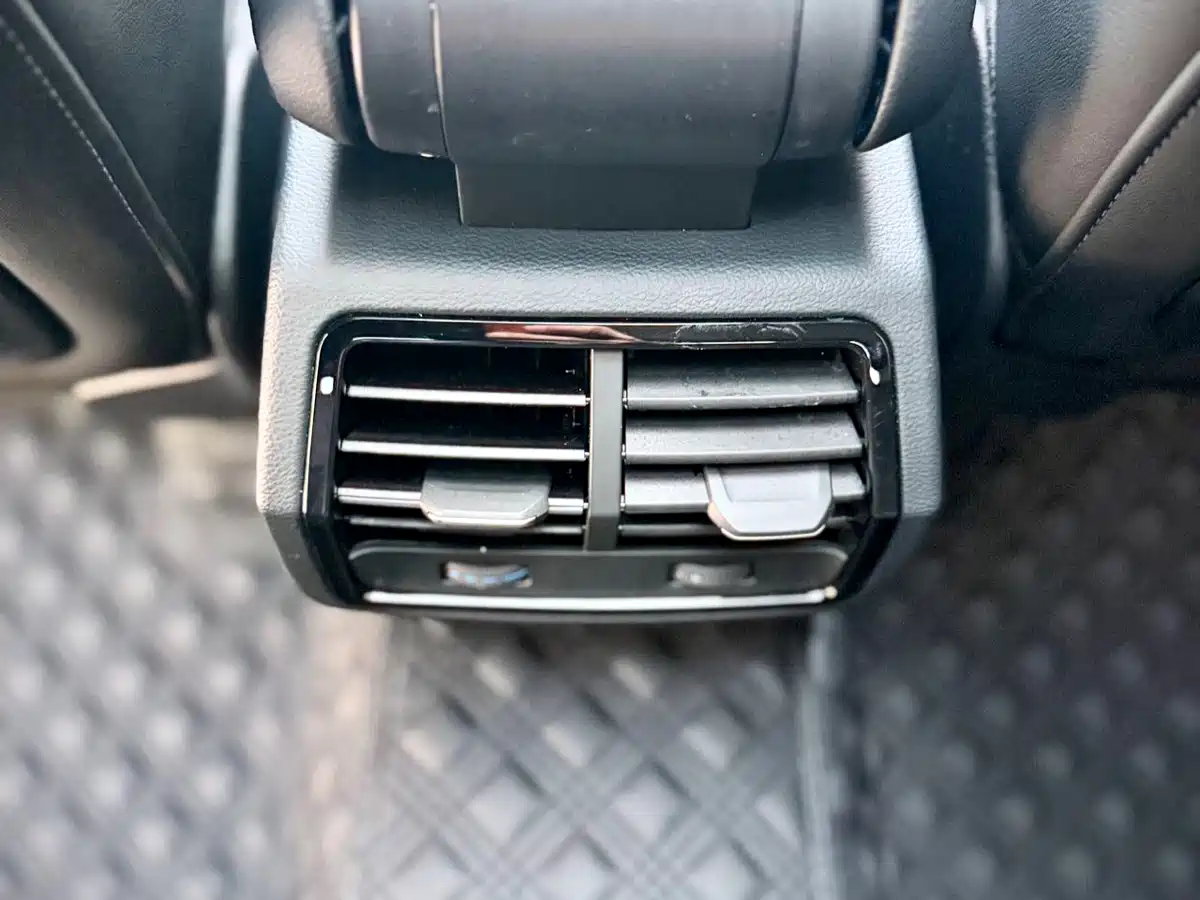 Audi Q3 2023 35 TFSI Fashion Dynamic (1.4T) фото 16