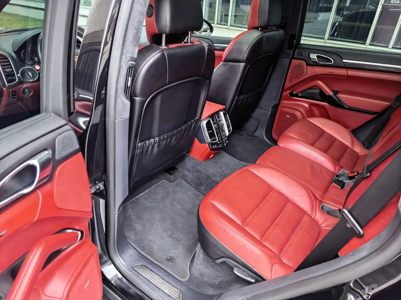 Porsche Cayenne 2015 Cayenne Turbo 4.8T фото 19