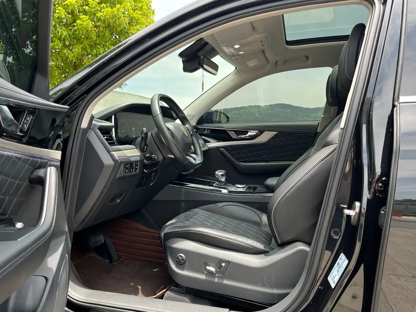 Hongqi HS5 2019 2.0T Smart Connect Enjoy 4WD Edition фото 4