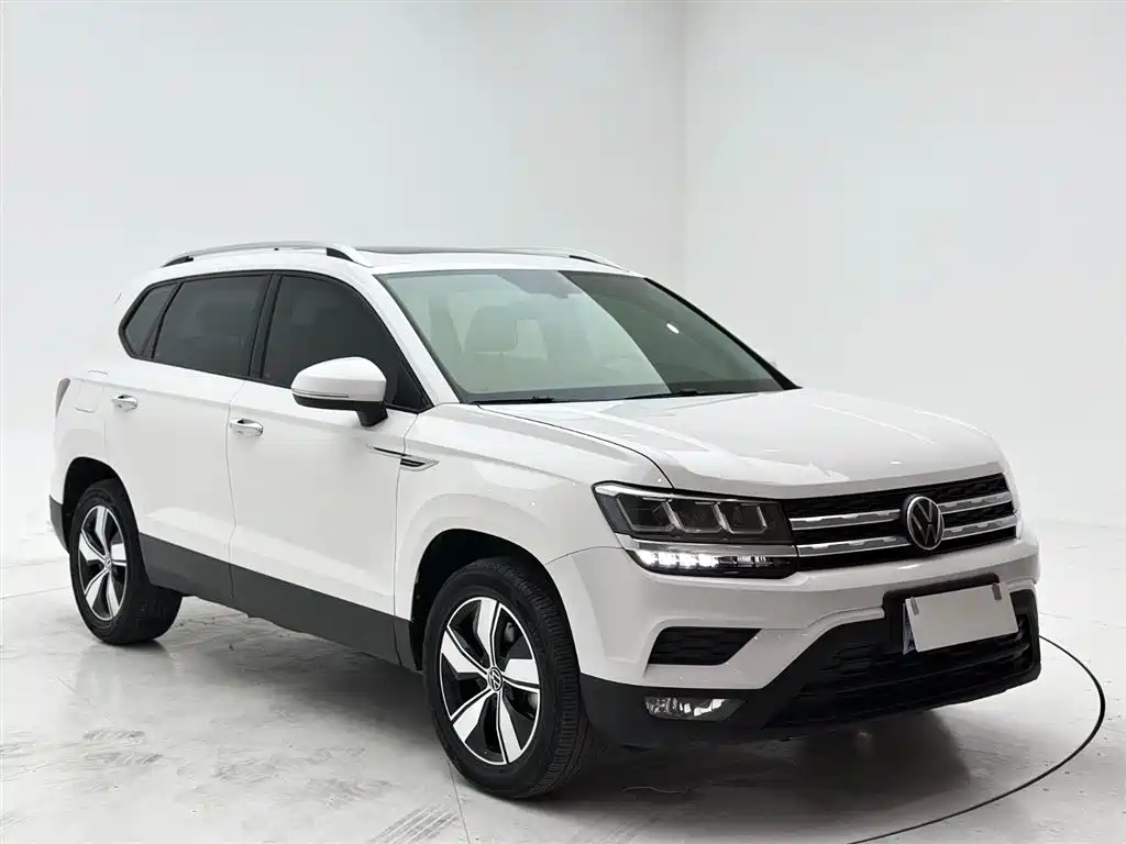 Volkswagen Tharu 2021 Model 280TSI 2WD Comfort Edition фото 3