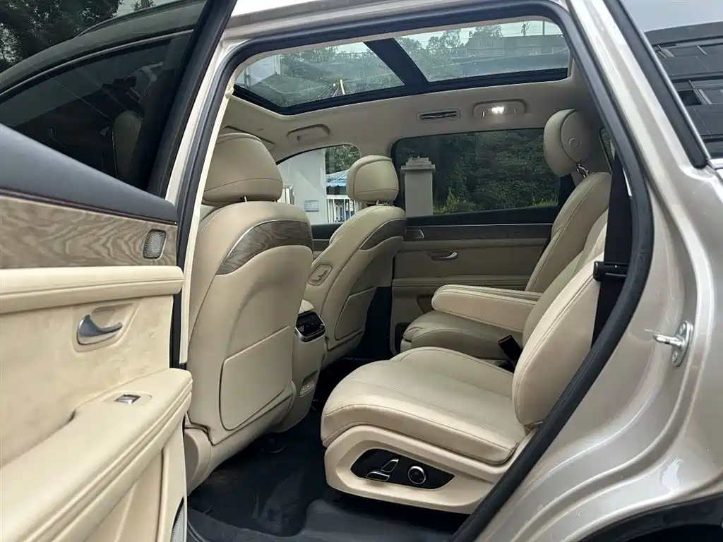AITO Wenjie AITO M7 2022 1.5T RWD Comfort Edition фото 6