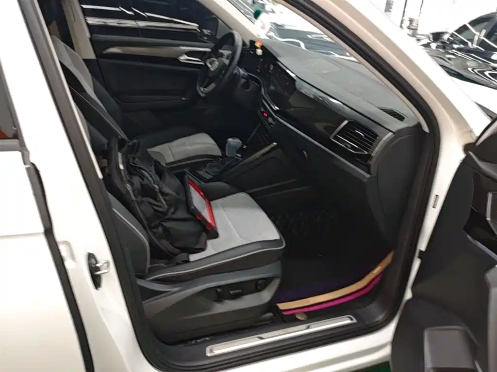 Volkswagen Tayron X 2020 330TSI 2WD Premium Smart Edition фото 25