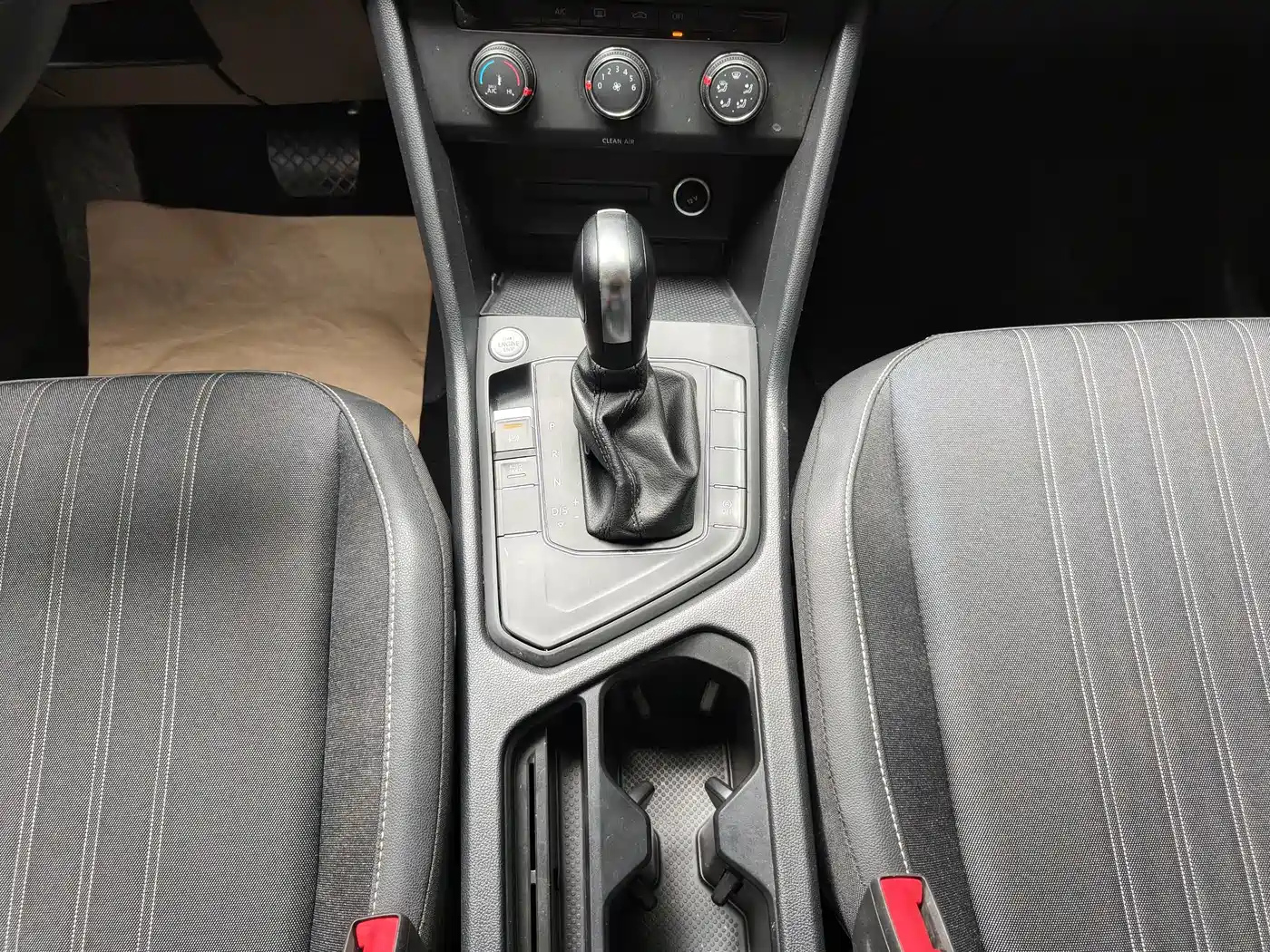 Фото 16 - Volkswagen Tiguan L