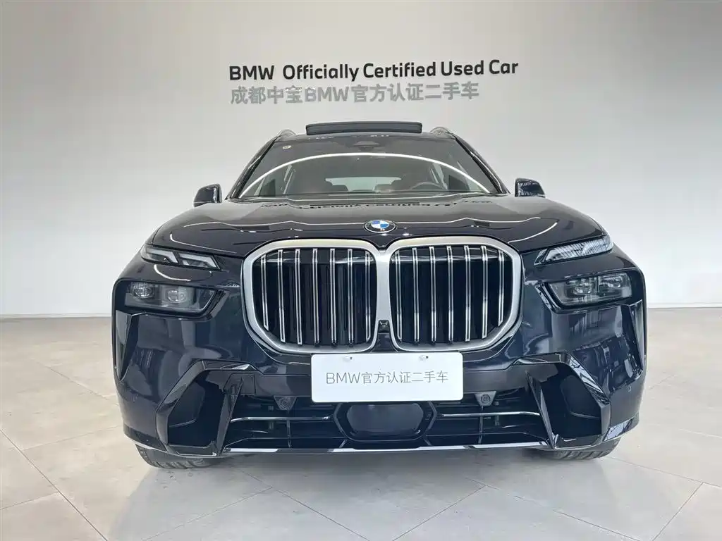 BMW X7 2023 xDrive40i Exclusive M Sport Package фото 6