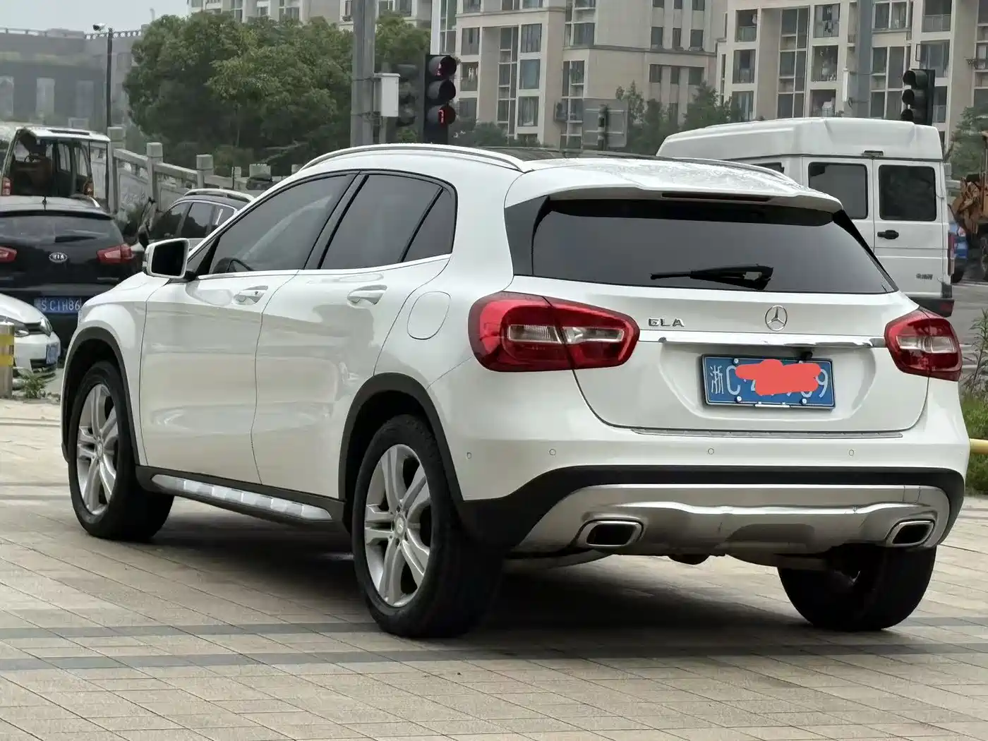 Mercedes-Benz GLA 2016 GLA 200 Dynamic фото 9