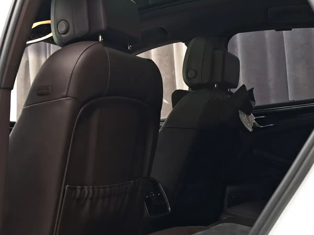 Porsche Macan 2015 2014 Macan S 3.0T