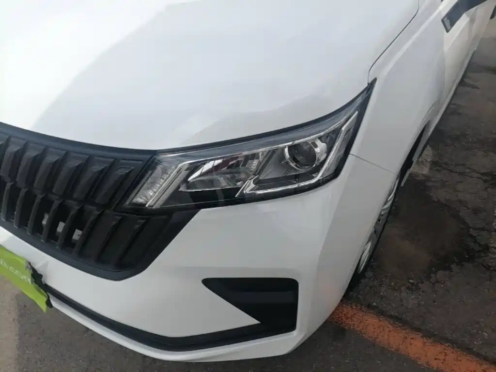 Wuling Motors Wuling Jiachen 2025 2022 1.5L Manual Joy Elite
