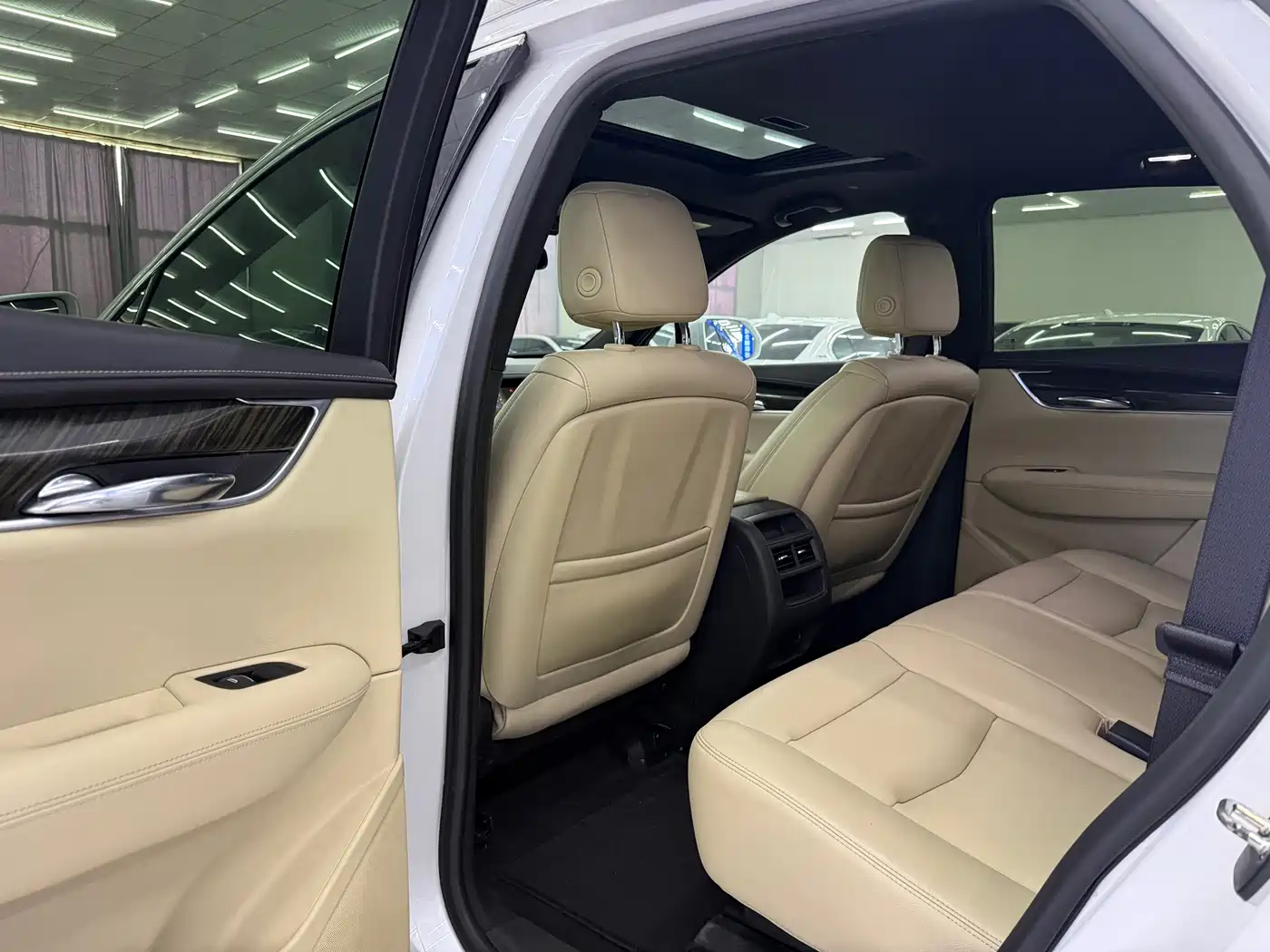 Cadillac XT5 2016 25T Technology Model фото 5
