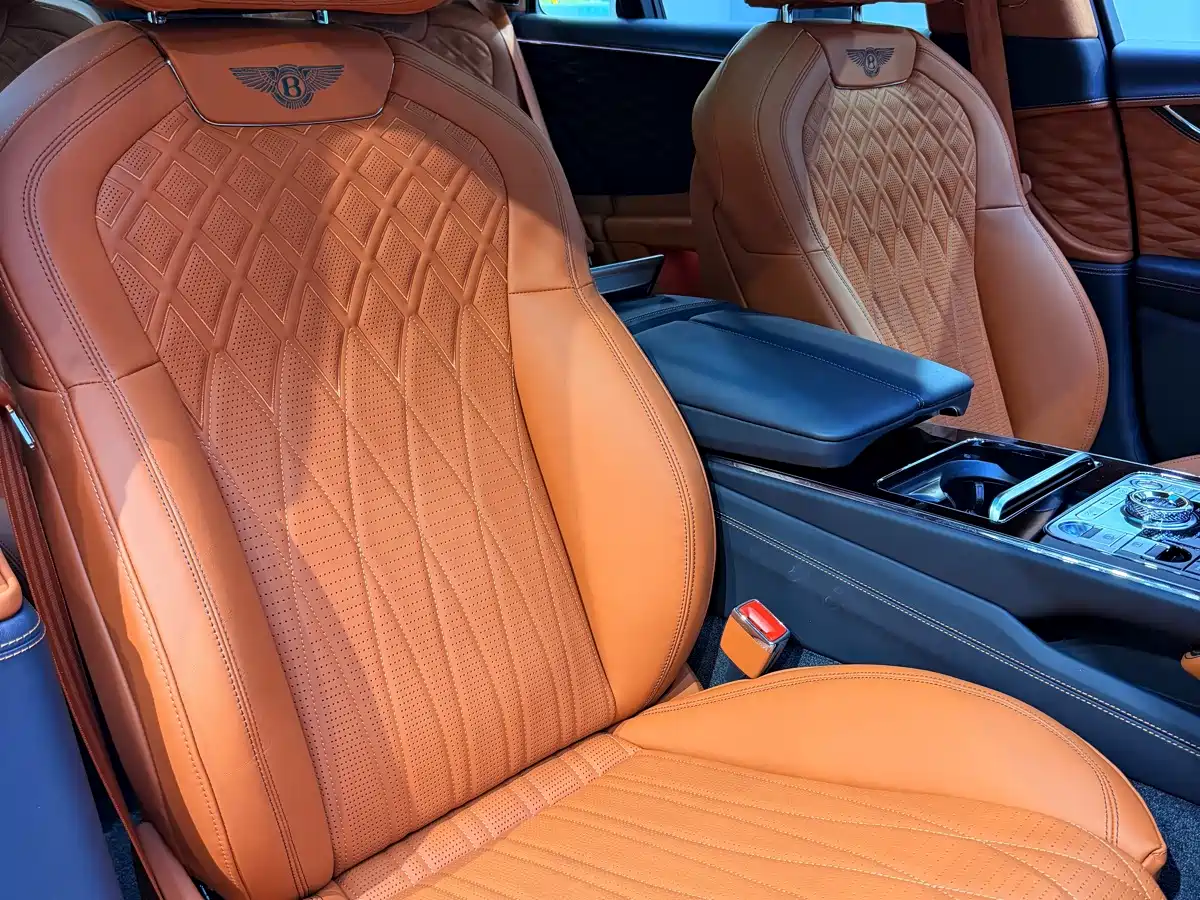 Bentley Flying Spur 2024 2023 4.0T V8 Elegance Edition