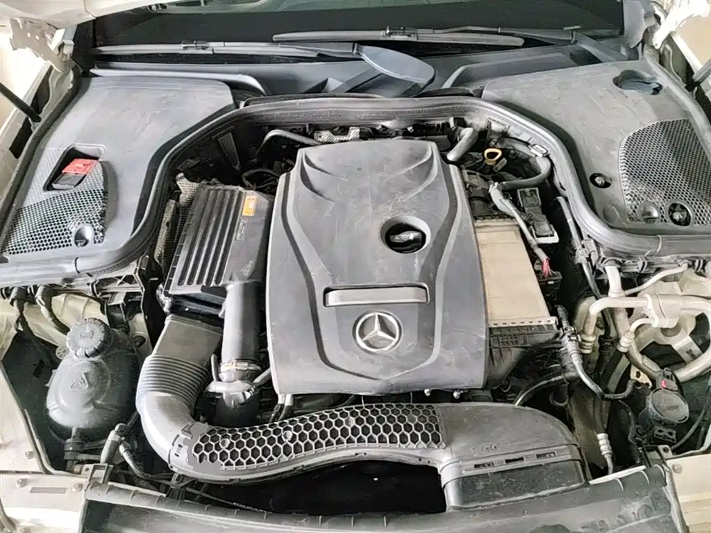 Mercedes-Benz E-Class 2017 E 300 L Sport Fashion фото 20