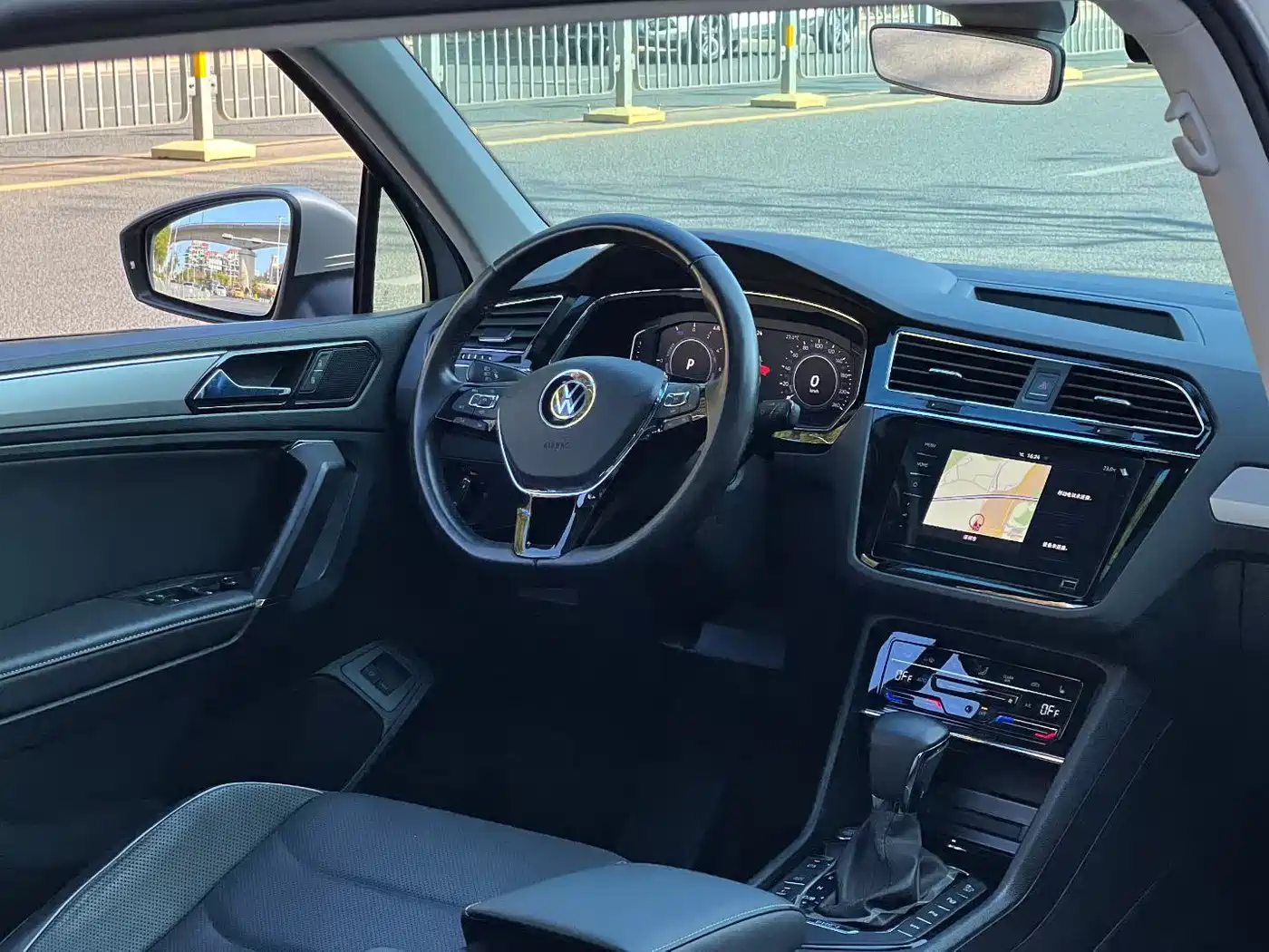 VOLKSWAGEN TIGUAN L NEW ENERGY