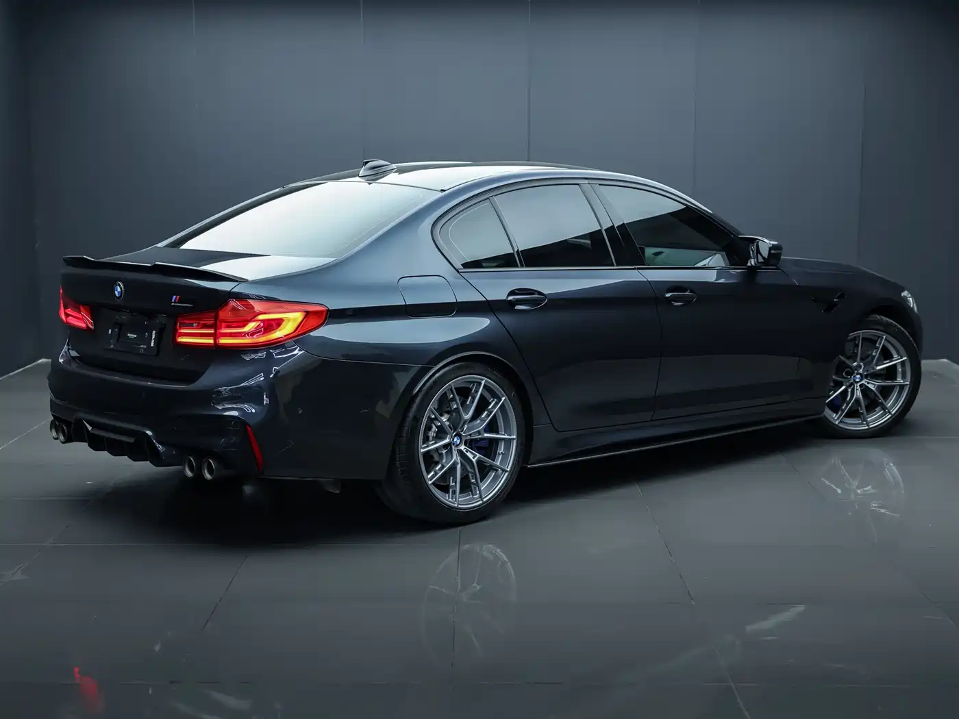 BMW M5 2018 M5 фото 5