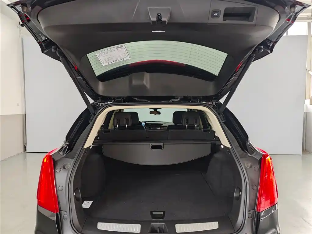 Cadillac XT5 2018 28T 4WD Luxury фото 9