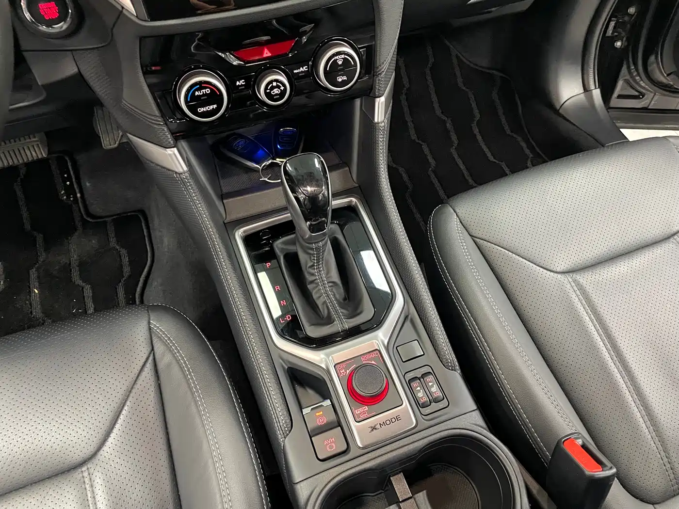 Subaru Forester 2022 2.0i AWD Luxury Edition with EyeSight фото 12