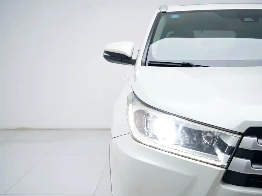 Фото 12 - Toyota Highlander