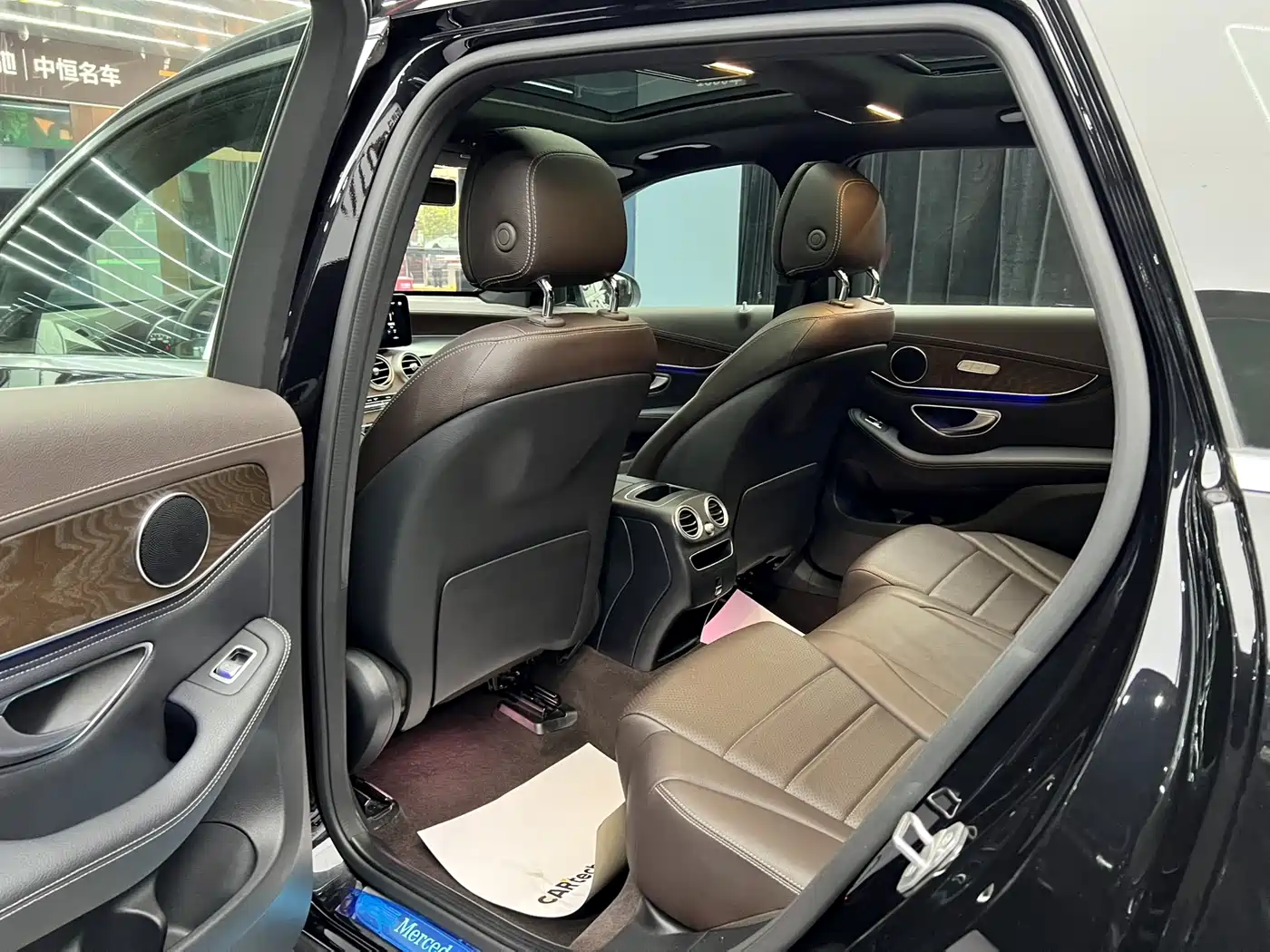 Mercedes-Benz GLC 2020 Facelift GLC 260 L 4MATIC Luxury фото 9