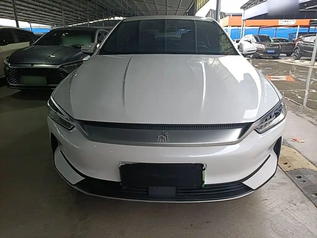 BYD Qin PLUS 2021 2021 EV 400KM Luxury Model