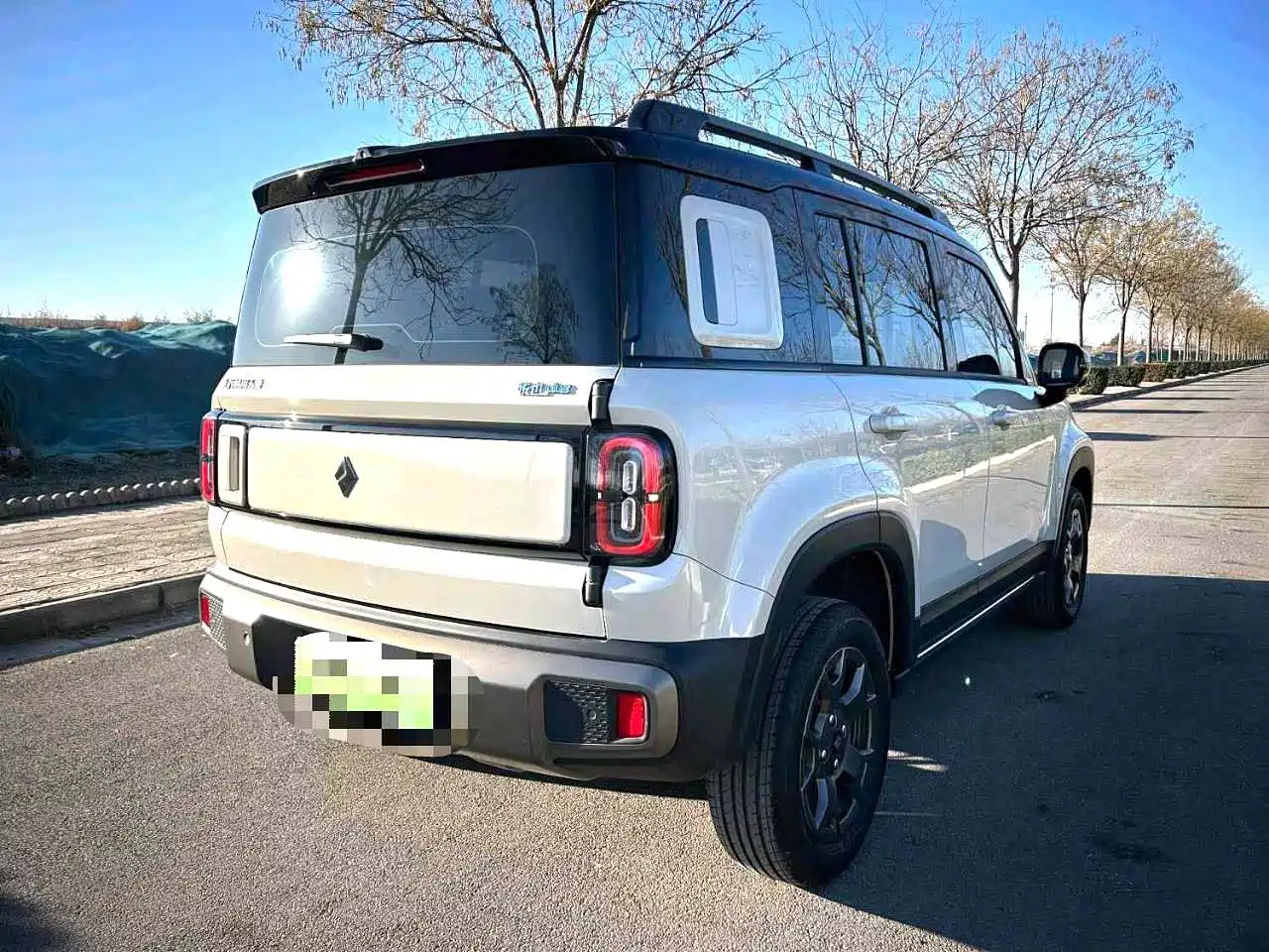 BAOJUN YUE ALSO PLUS