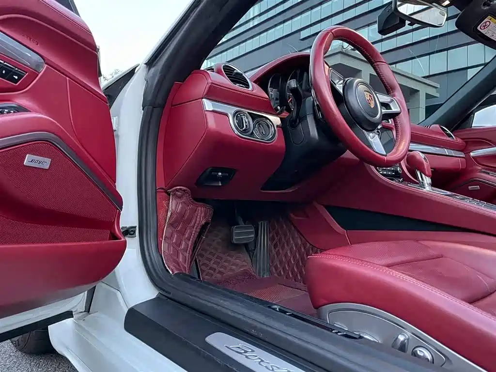 Porsche 718 2018 Boxster 2.0T фото 7