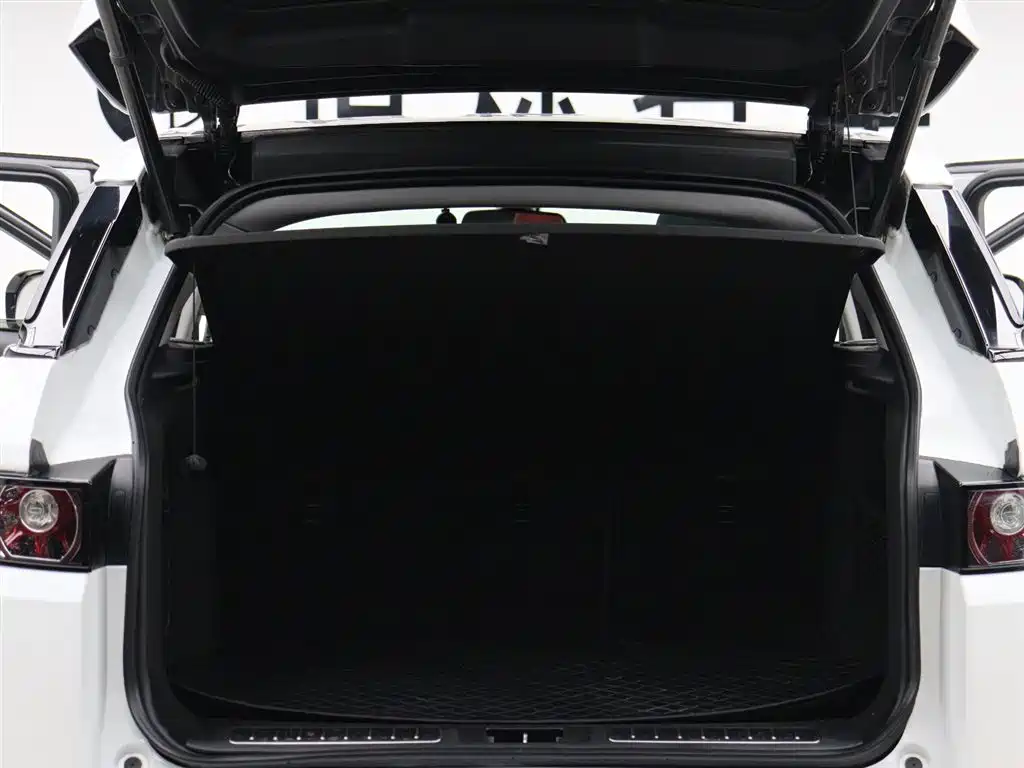 Land Rover Range Rover Evoque (Import) 2013 2.0T 5-door Dynamic Edition фото 11