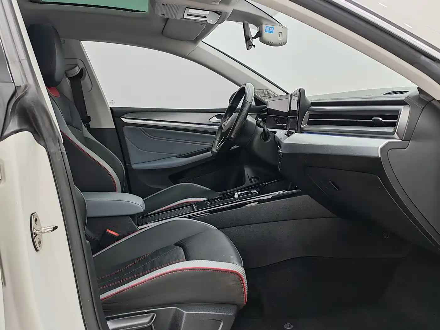 Volkswagen Lamando 2022 Lamando L 280TSI DSG Cool Edition фото 8